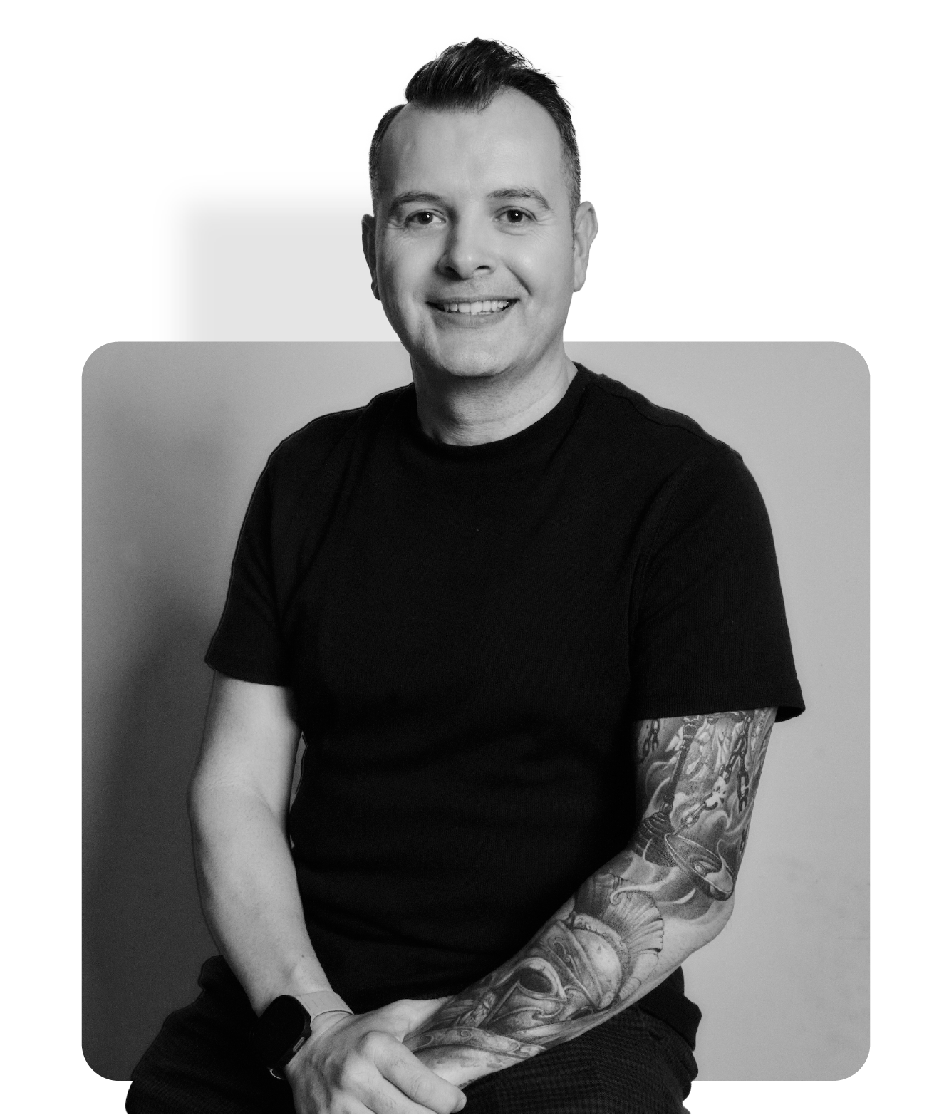 Efren Cavazos, graphic designer and digital marketer